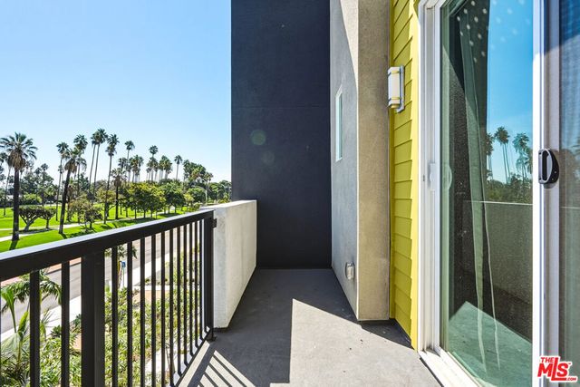1095 N Harbor Blvd, Anaheim, CA 92801