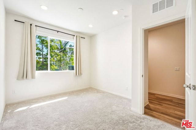 1095 N Harbor Blvd, Anaheim, CA 92801