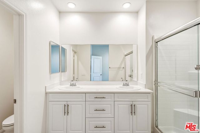 1095 N Harbor Blvd, Anaheim, CA 92801