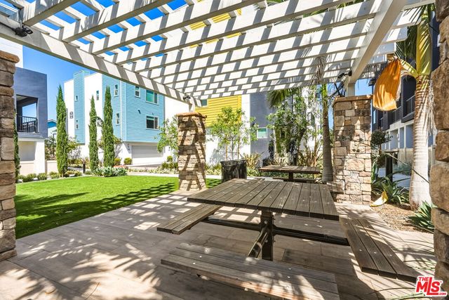 1095 N Harbor Blvd, Anaheim, CA 92801