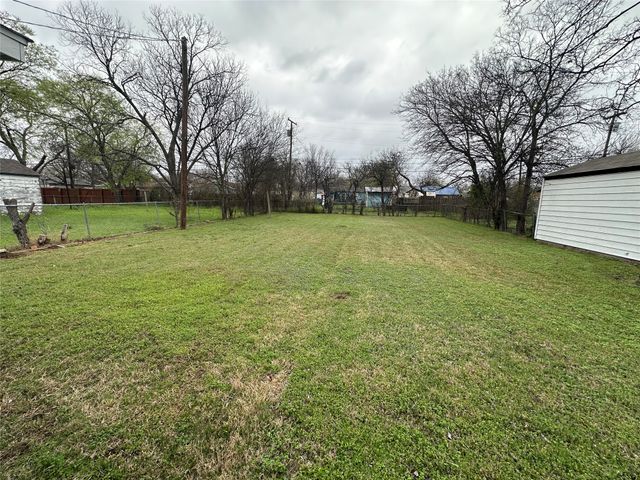 504 Bales Street, Cleburne, TX 76033