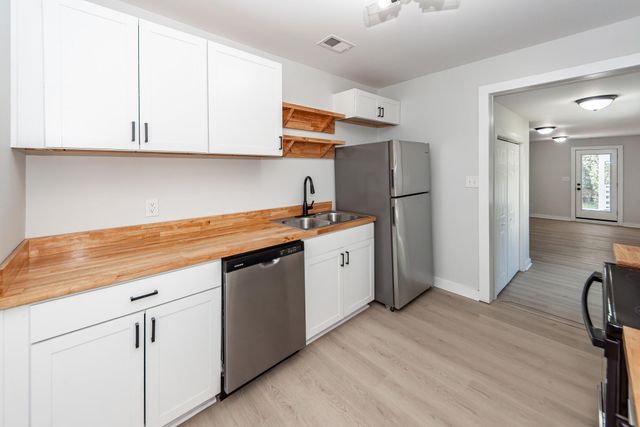 2646 Madden Drive, North Charleston, SC 29405