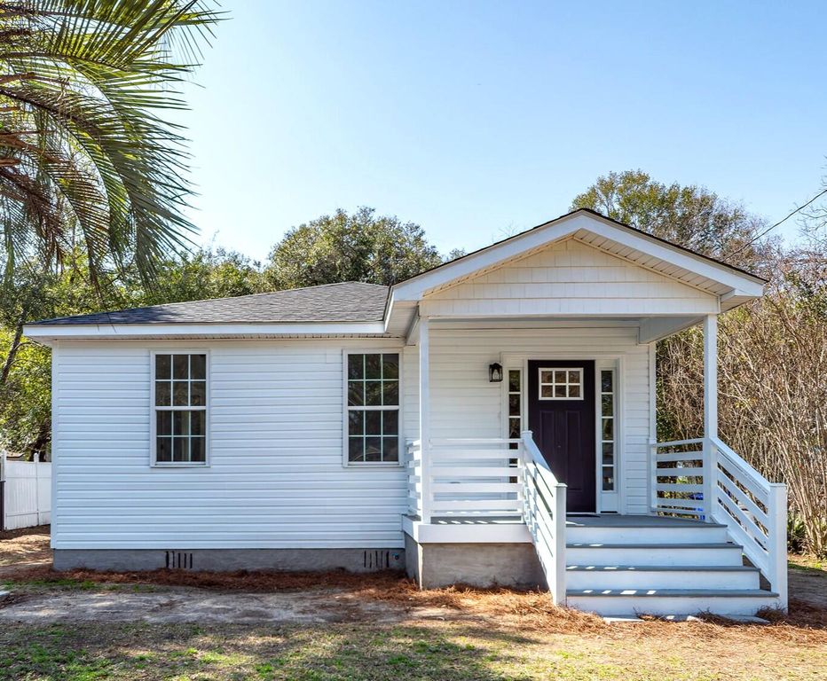 2646 Madden Drive, North Charleston, SC 29405