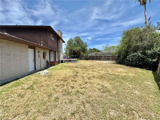 503 E Ailsie Ave, Kingsville, TX 78363