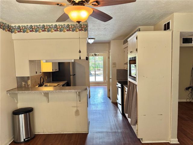 503 E Ailsie Ave, Kingsville, TX 78363