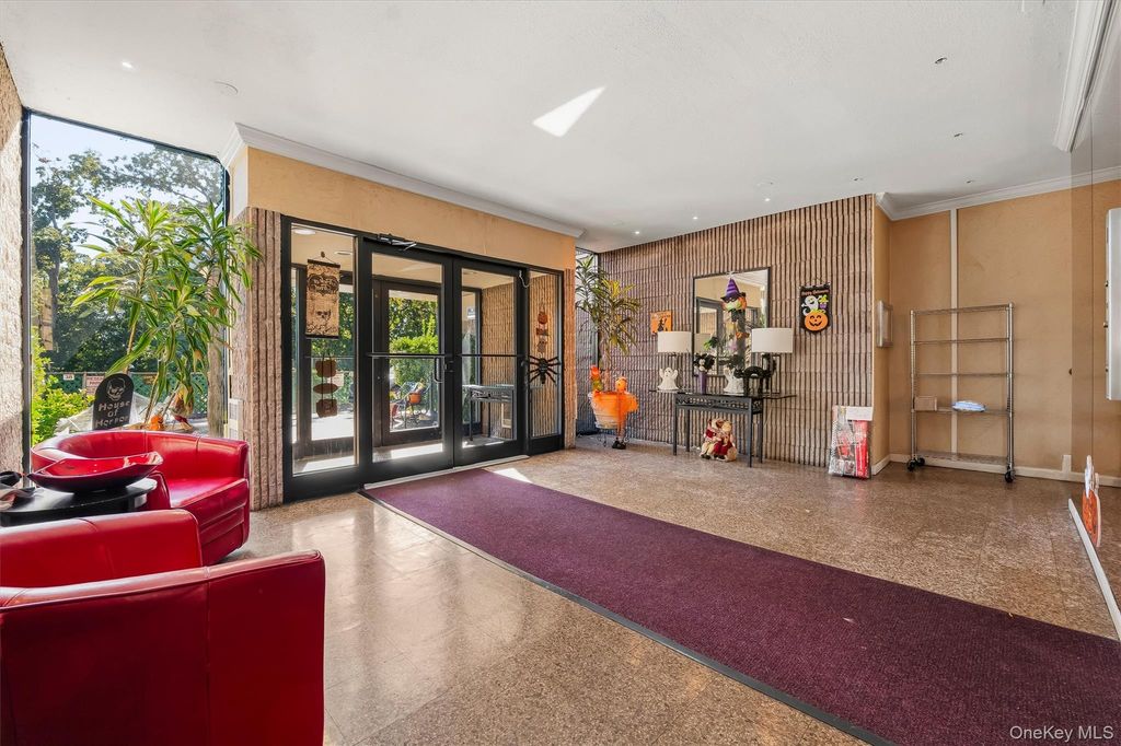 130 Colonial Parkway 3L, Yonkers, NY 10710 — photo 4