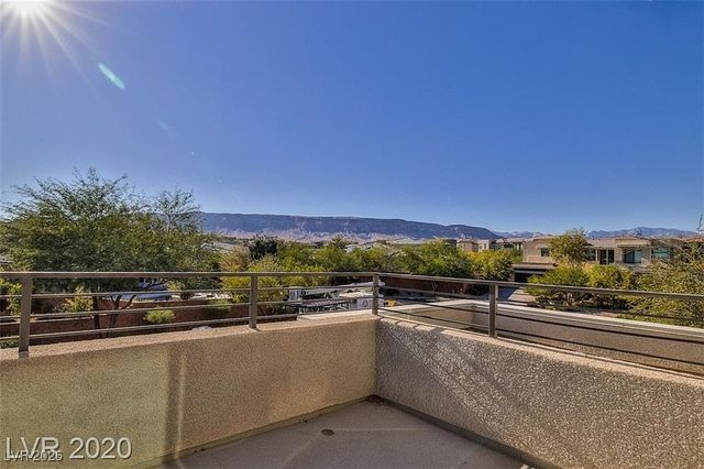 54 Coralwood Drive, Las Vegas, NV 89135