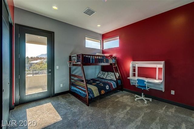 54 Coralwood Drive, Las Vegas, NV 89135