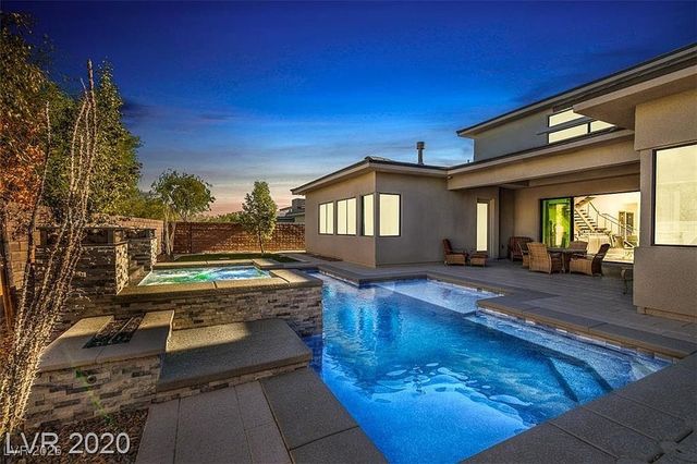 54 Coralwood Drive, Las Vegas, NV 89135