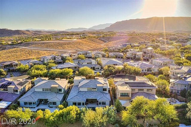 54 Coralwood Drive, Las Vegas, NV 89135