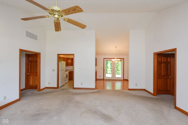 684 Benjamin Franklin Court, Nineveh, IN 46164