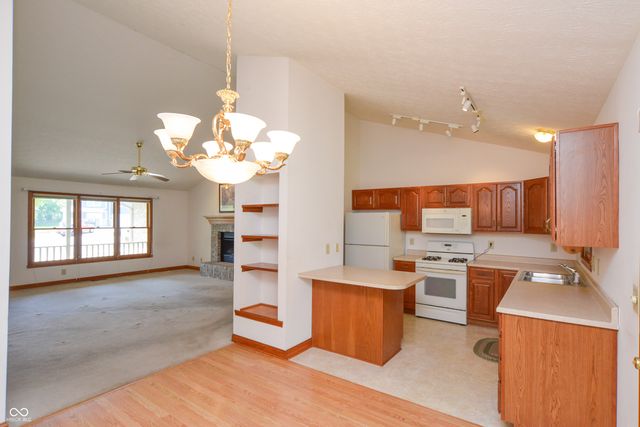 684 Benjamin Franklin Court, Nineveh, IN 46164
