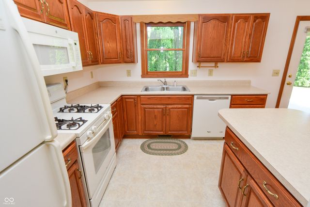 684 Benjamin Franklin Court, Nineveh, IN 46164