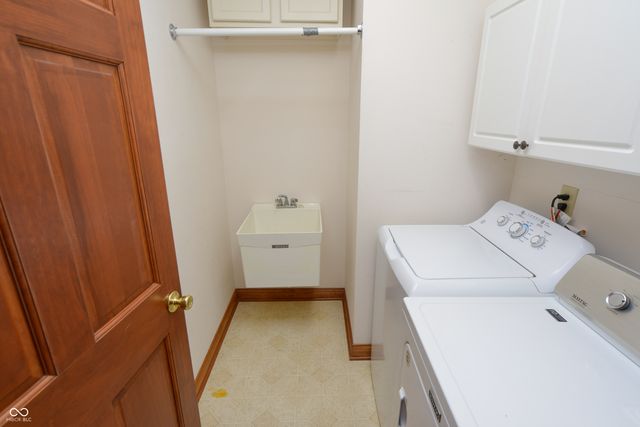 684 Benjamin Franklin Court, Nineveh, IN 46164