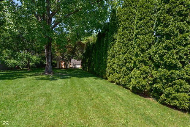 684 Benjamin Franklin Court, Nineveh, IN 46164