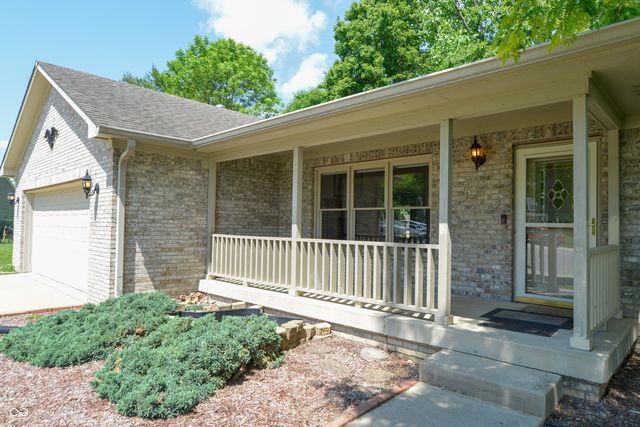 684 Benjamin Franklin Court, Nineveh, IN 46164