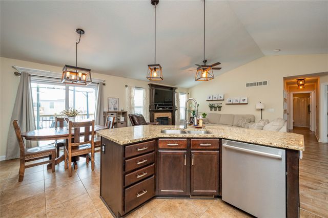 408 SW 30th Street, Ankeny, IA 50023