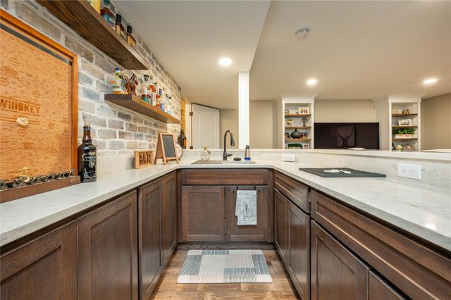 408 SW 30th Street, Ankeny, IA 50023