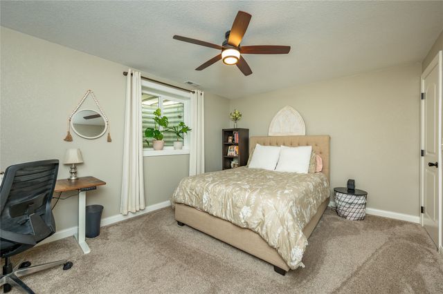 408 SW 30th Street, Ankeny, IA 50023