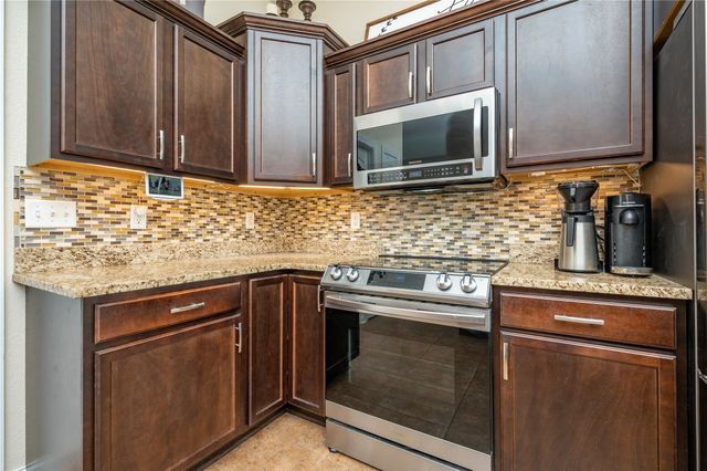 408 SW 30th Street, Ankeny, IA 50023