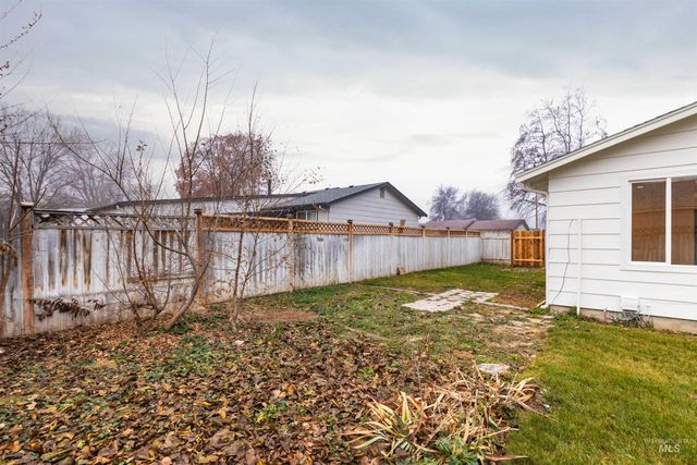 712 18th Ave N, Nampa, ID 83687