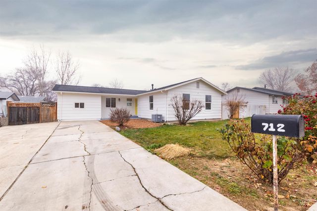 712 18th Ave N, Nampa, ID 83687