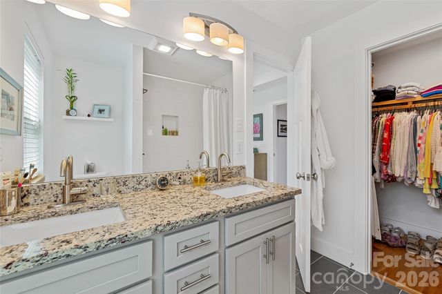 14 Davenport Road, Asheville, NC 28806