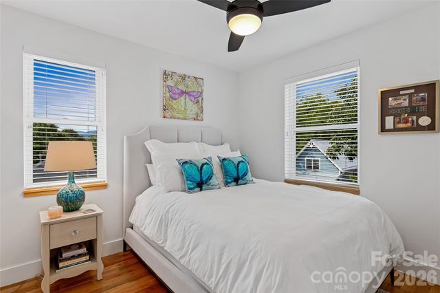 14 Davenport Road, Asheville, NC 28806