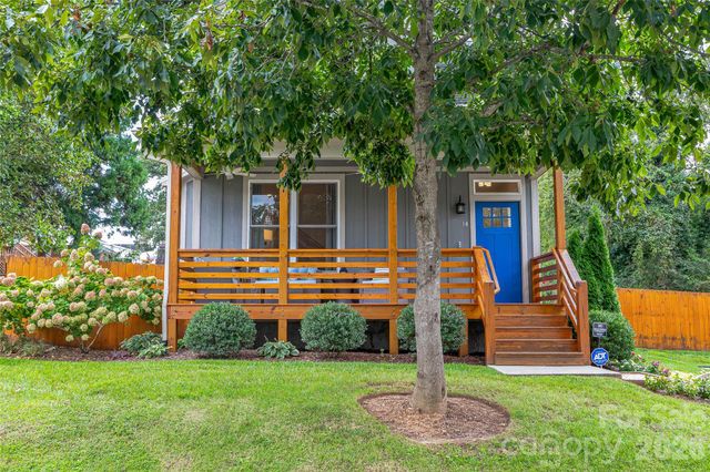 14 Davenport Road, Asheville, NC 28806