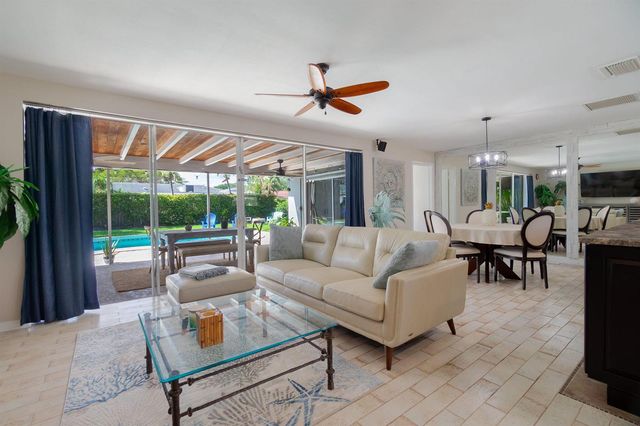 4370 Flax Court, Palm Beach Gardens, FL 33410
