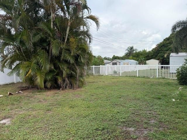 1205 PRINCETON AVENUE, Bradenton, FL 34207