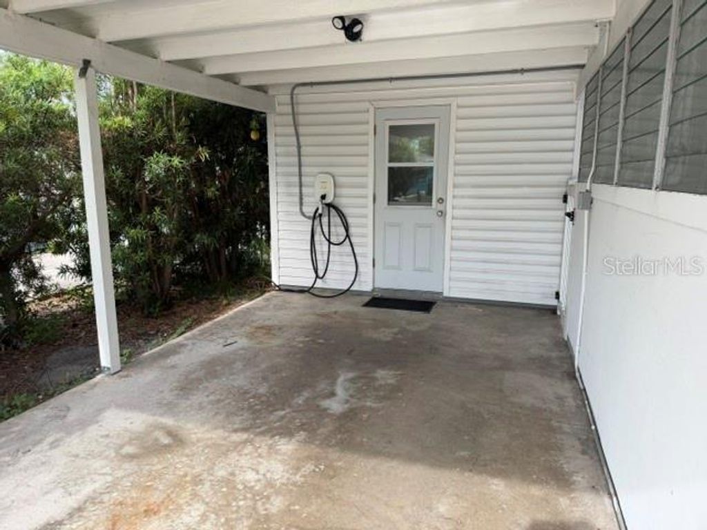 1205 PRINCETON AVENUE, BRADENTON, FL 34207 — photo 2