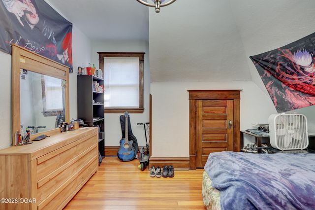 2011 S Jackson Avenue, Joplin, MO 64804