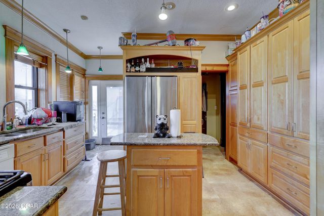 2011 S Jackson Avenue, Joplin, MO 64804