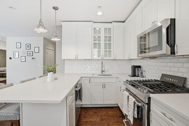 199 W 8th Street 4, Boston, MA 02127