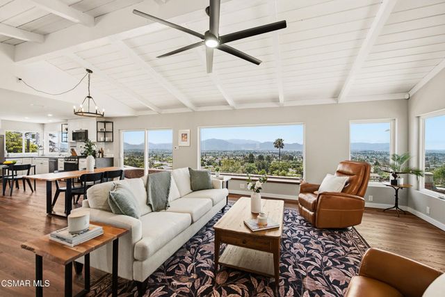 315 N Loop Drive, Camarillo, CA 93010
