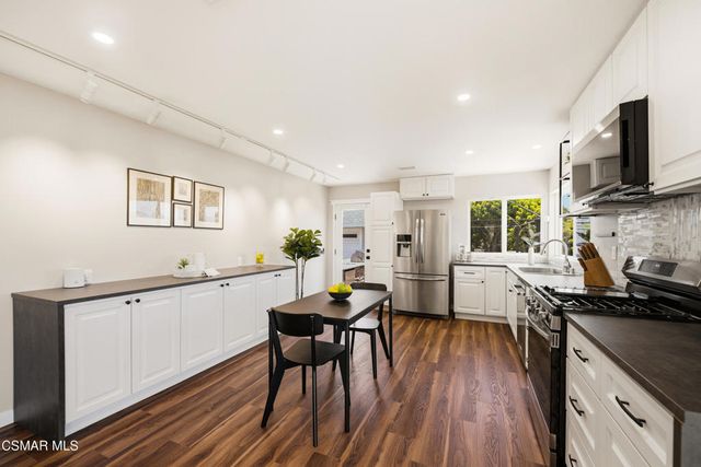 315 N Loop Drive, Camarillo, CA 93010