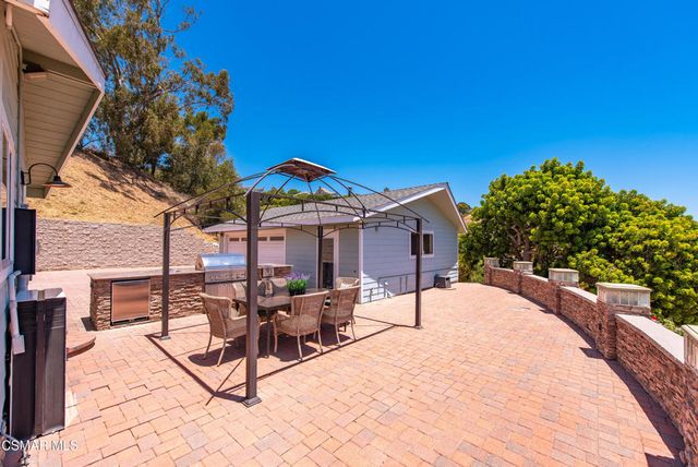 315 N Loop Drive, Camarillo, CA 93010