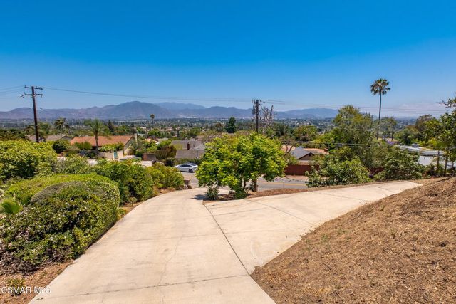 315 N Loop Drive, Camarillo, CA 93010