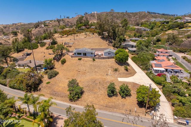 315 N Loop Drive, Camarillo, CA 93010