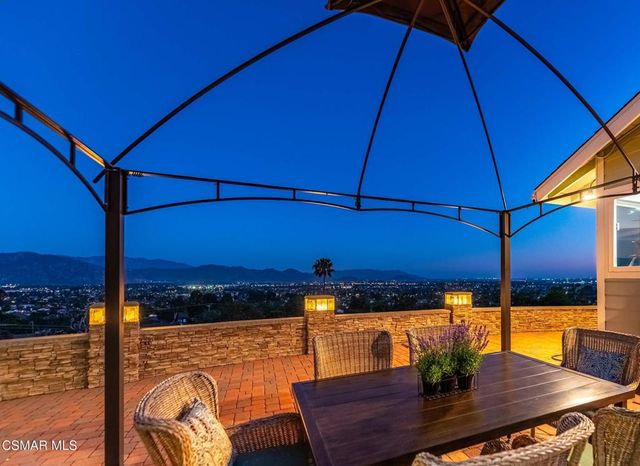 315 N Loop Drive, Camarillo, CA 93010