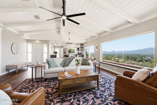 315 N Loop Drive, Camarillo, CA 93010