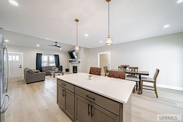 2050 Cruiser Loop, Blackfoot, ID 83221