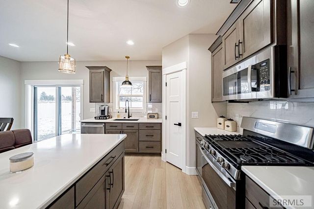 2050 Cruiser Loop, Blackfoot, ID 83221