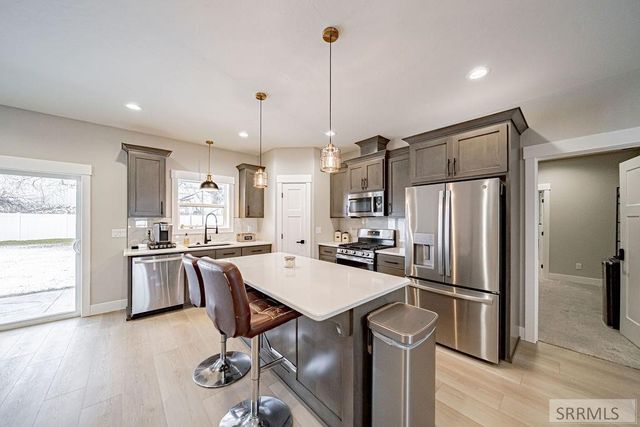 2050 Cruiser Loop, Blackfoot, ID 83221