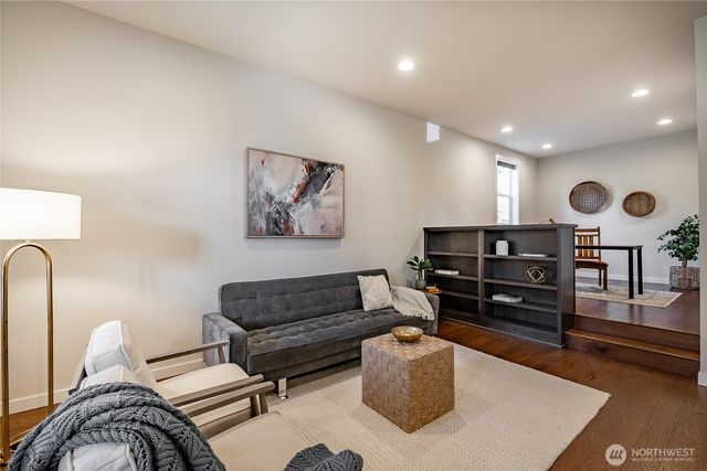 19307 58th Avenue SE, Bothell, WA 98012