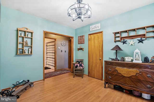 532 MAYFAIR ST, Vineland, NJ 08360