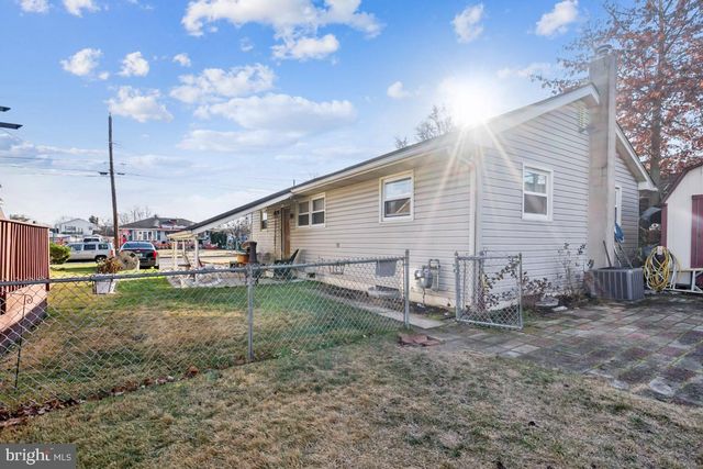 532 MAYFAIR ST, Vineland, NJ 08360