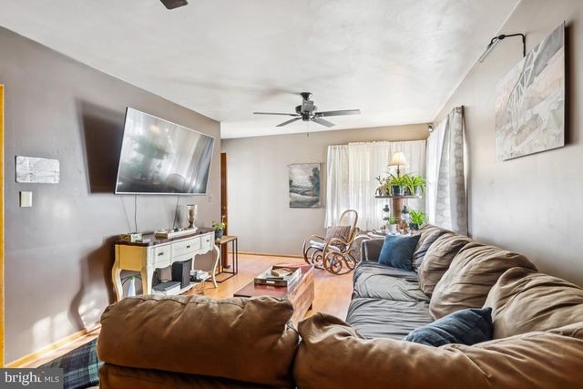 532 MAYFAIR ST, Vineland, NJ 08360