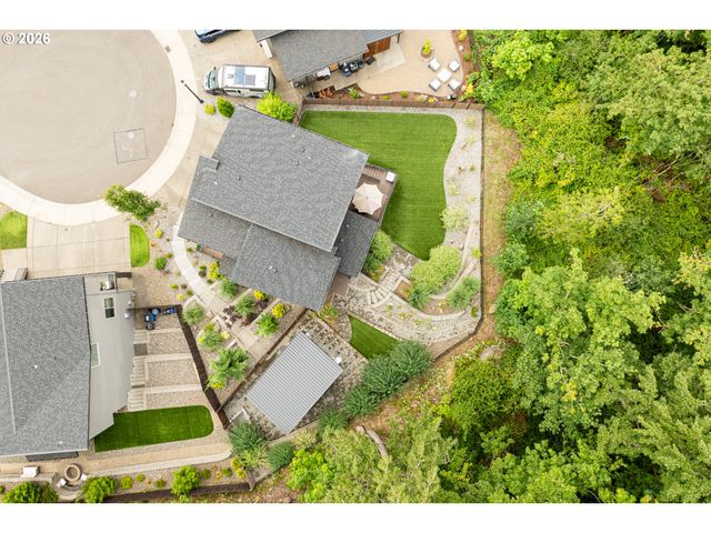 9728 N ALDER St, Camas, WA 98607